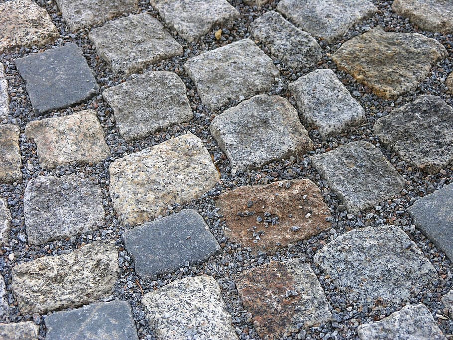How to Choose Your Granite Paving Stone