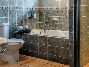 How to Choose Your Bathroom Floor Covering