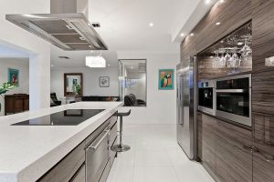 Sophisticated and Timeless Kitchen Style