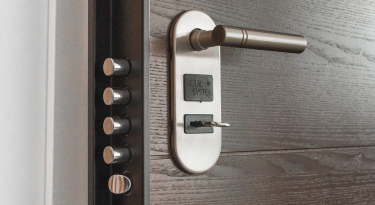 What Type of Lock To Choose for a Glass Door?