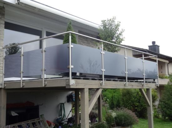 Terrace With Stainless Steel Guardrail