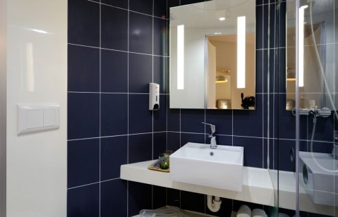 Top 7 Tips To Remodel Your Bathroom
