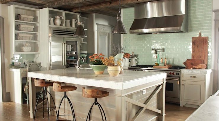 7 Must-Have Kitchen Accessories for a Modern Farmhouse Look