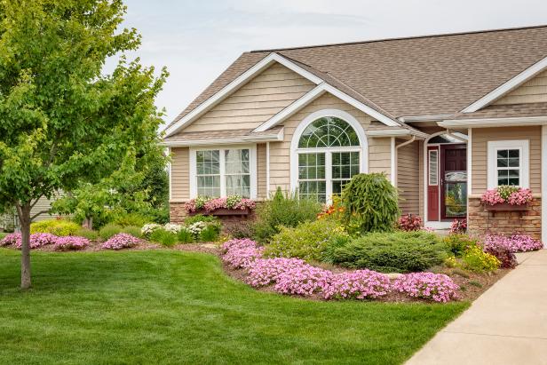 Tips for Stunning Landscaping in Compact Yards